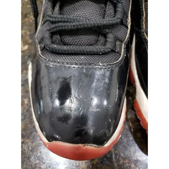 Air Jordan 11 OG 1996 Bred 9 Black & Red Patent Leather Tinker Hatfield Lace Up